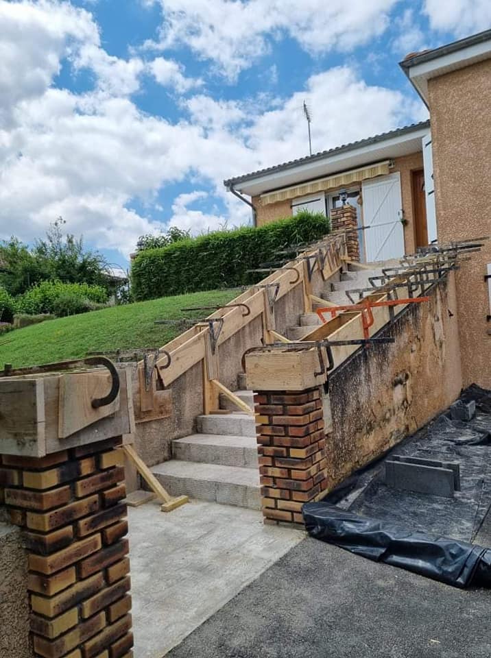 Rénovation maçonnerie escalier 1/2